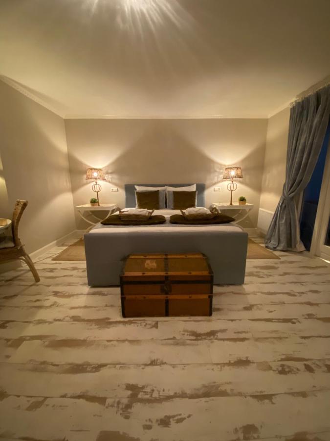 De Vijverkamer-----Prive Diner Op De Kamer Mogelijk!! Hoogeveen Exterior foto