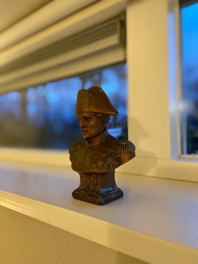 De Vijverkamer-----Prive Diner Op De Kamer Mogelijk!! Hoogeveen Exterior foto